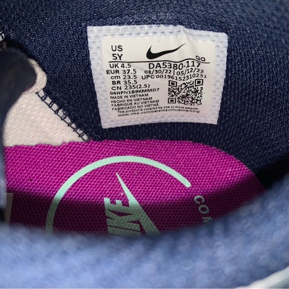 NWOT NIKE Sneaker Kids 5Y Leather Court Legacy DA5380-117 Lace Up White Runners - Picture 9 of 11